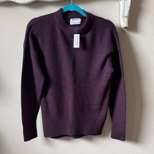 NWT Old Navy Women's Crewneck Sweater — Plum